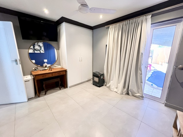3 Bedroom Property for Sale in Plattekloof Glen Western Cape